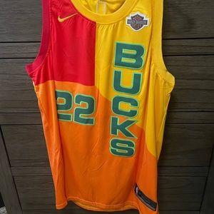 Khris Middleton throwback jersey